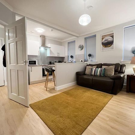 Glasgow 2 Bedroom Apartment Екстер'єр фото