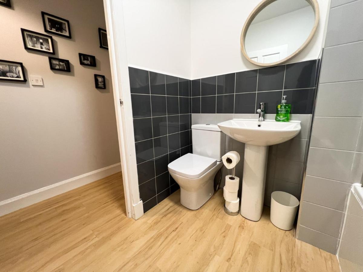Glasgow 2 Bedroom Apartment Екстер'єр фото