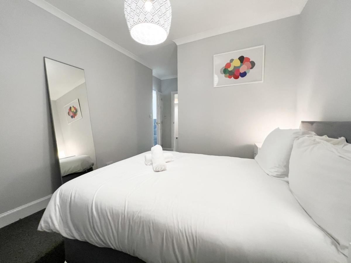 Glasgow 2 Bedroom Apartment Екстер'єр фото