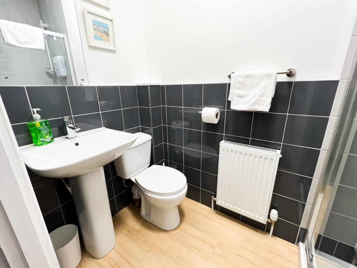 Glasgow 2 Bedroom Apartment Екстер'єр фото